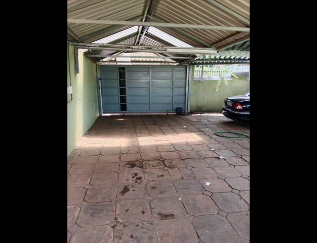 3 BEDROOM HOUSE FOR SALE IN SPRUITVIEW
